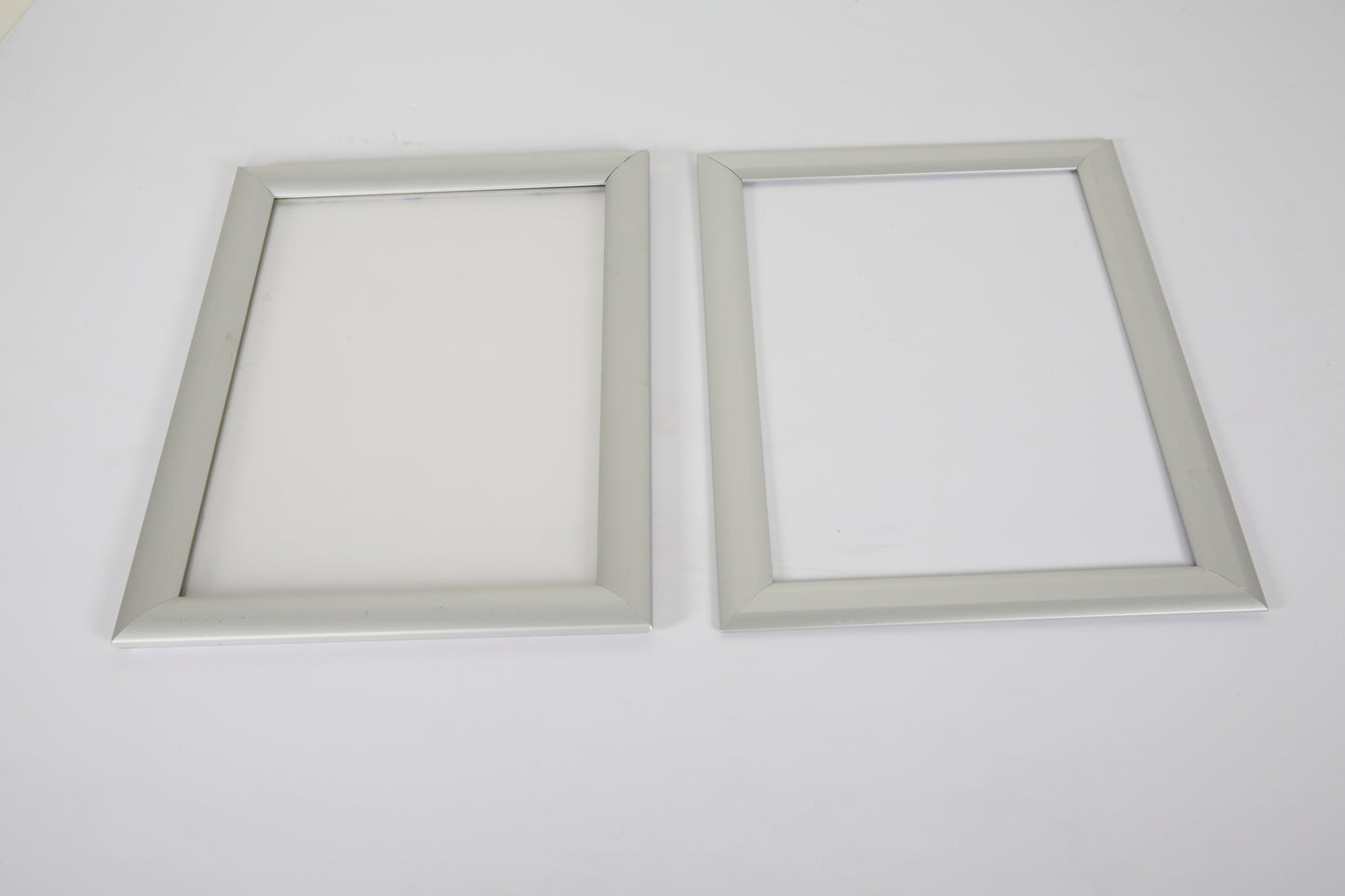 Klapprahmen, Window, 25 mm Aluminiumprofil, doppeltseitig, Silber